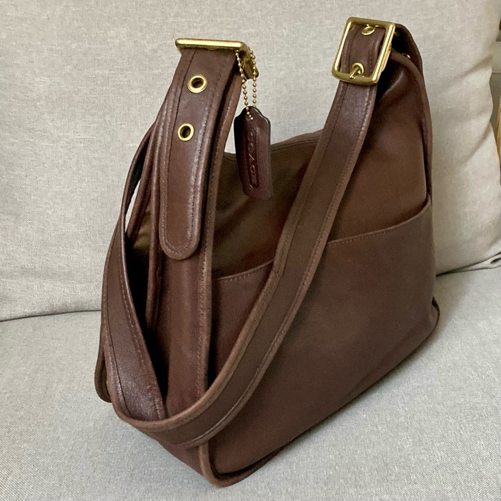 Vintage Coach Legacy 9718 Saddle Bag | 1990s Glove-Tanned Leather Rich Mahogany - Picture 3 of 9